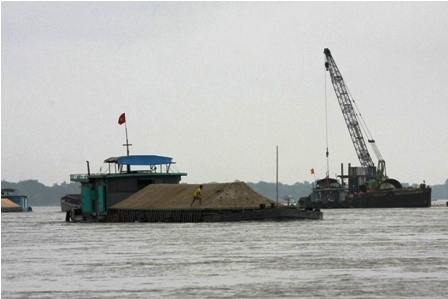 Bảo đảm an toàn giao thông đường thủy mùa mưa lũ